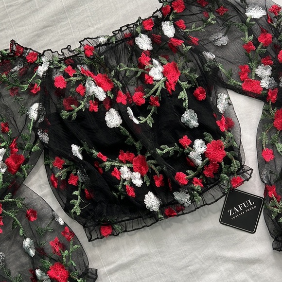 floral embroidered mesh top - Picture 6 of 8